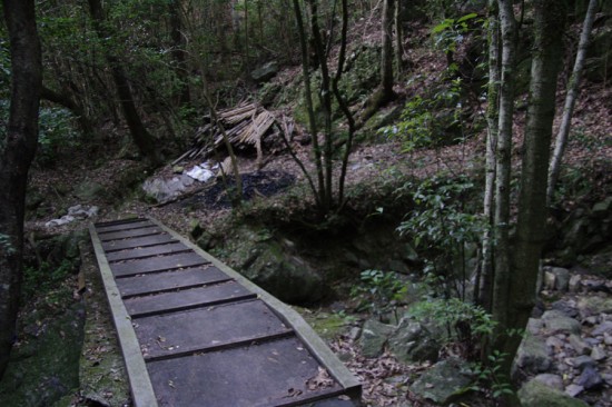 淡河町勝雄の不動山