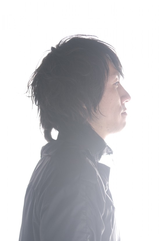 _IGP3537 堀内康広 アーティスト写真