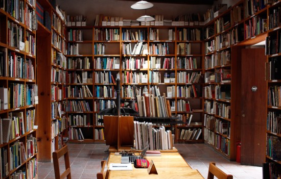 Biblioteca del Instituto de Artes Gráficas de Oaxaca