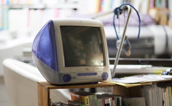 事務所のiMac DV