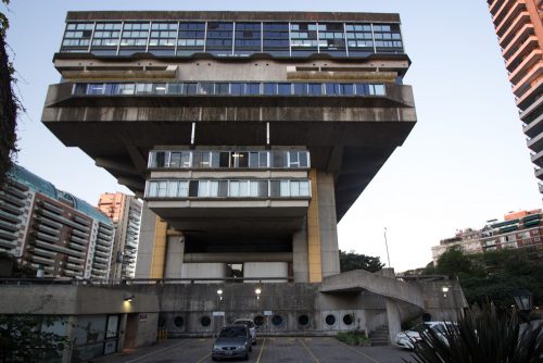 Day197: Buenos Aires “A Floating Sculpture”